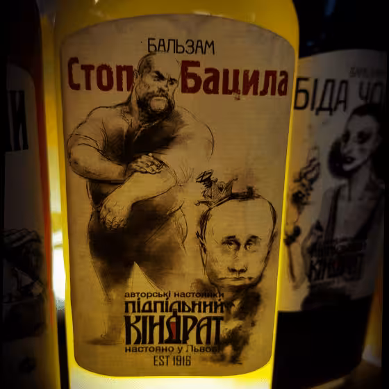 a liqueur bottle label depicting a crimean tatar humiliating putin